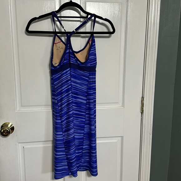 Athleta Shorebreak dress size XS - Picture 4 of 4